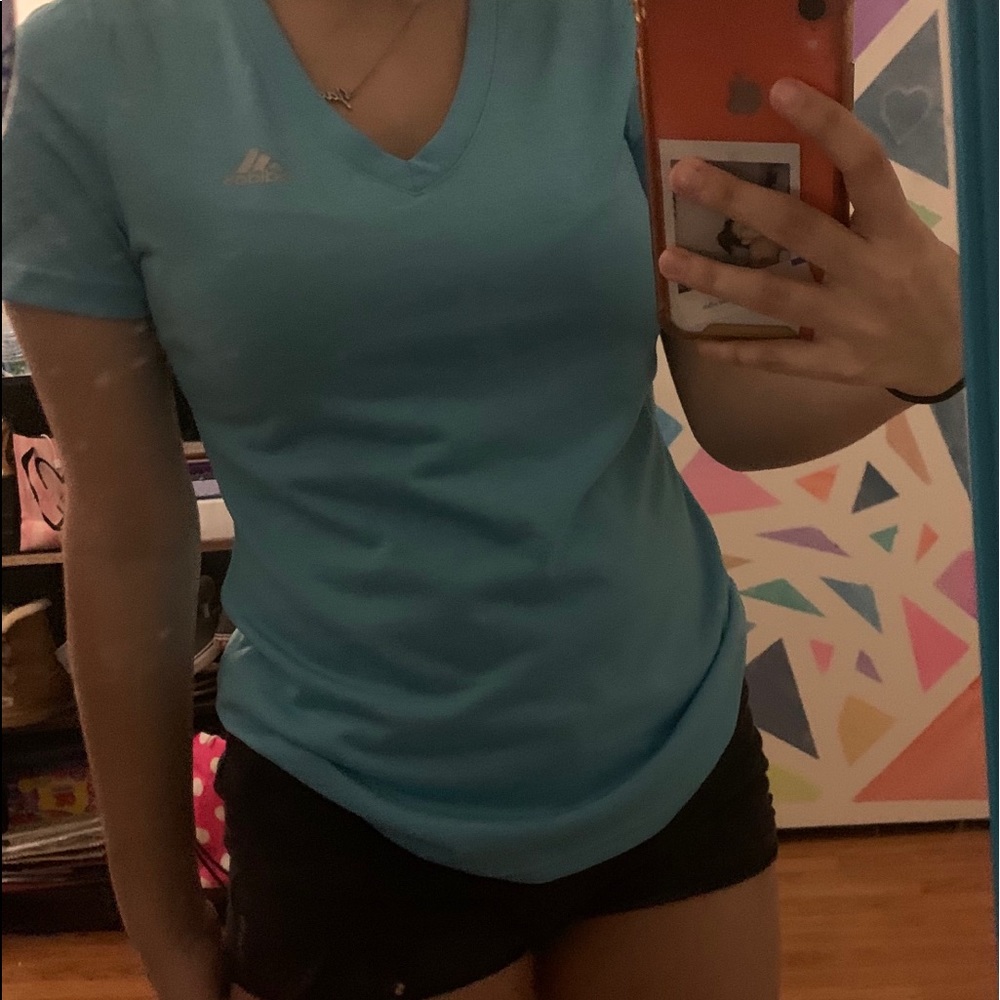 Adidas tee